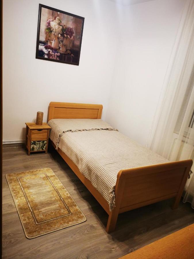 Violet Residence Târgu-Mureş Εξωτερικό φωτογραφία
